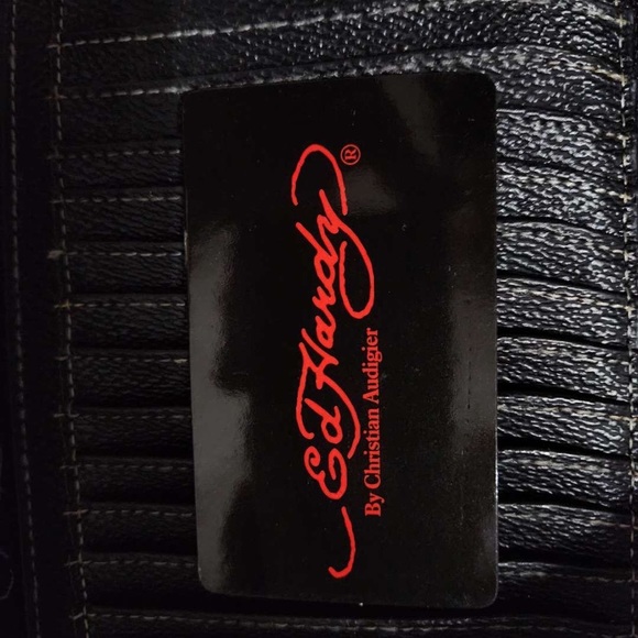 Ed Hardy wallet - Picture 3 of 3